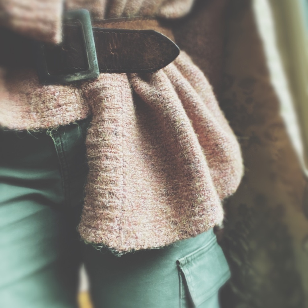 Caro Pants Army Green Raw Hem - Picture 12 of 16